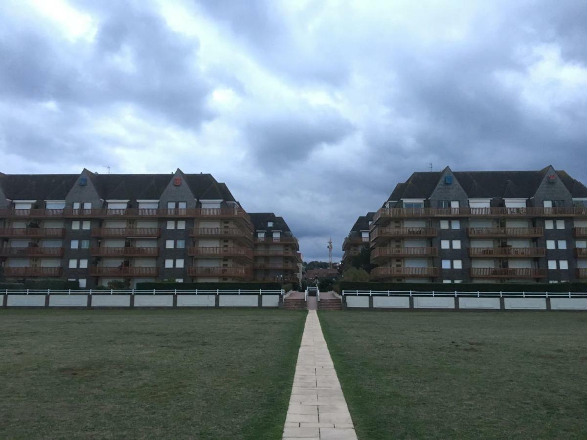 The Golden Triangle Apartment Deauville Buitenkant foto